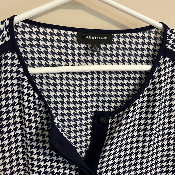 Lord and Taylor blouse size L - Picture 3 of 3